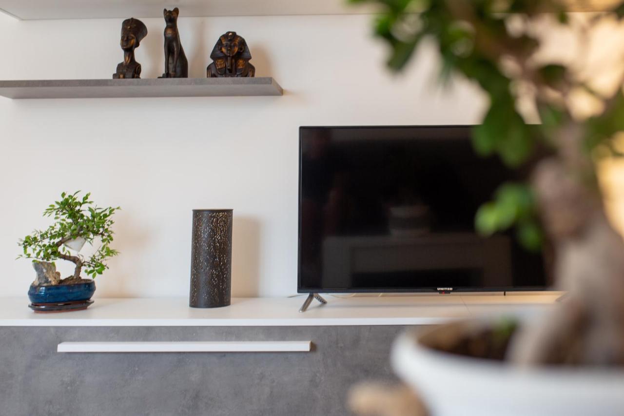 Like Home Apartment Reggio di Calabria Ngoại thất bức ảnh