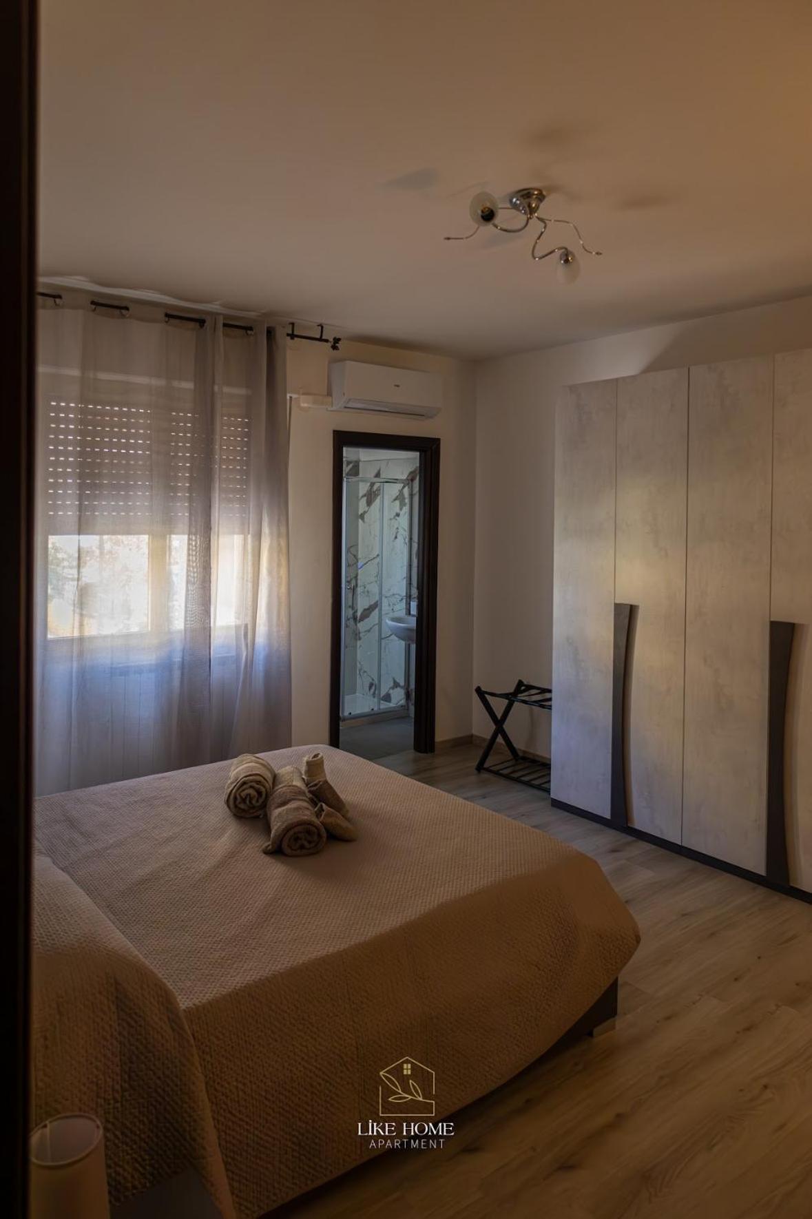 Like Home Apartment Reggio di Calabria Ngoại thất bức ảnh